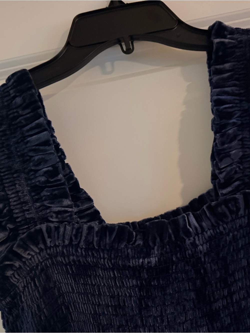 Hill House Nap Dress in Smocked Midi Velvet - Navy Blue